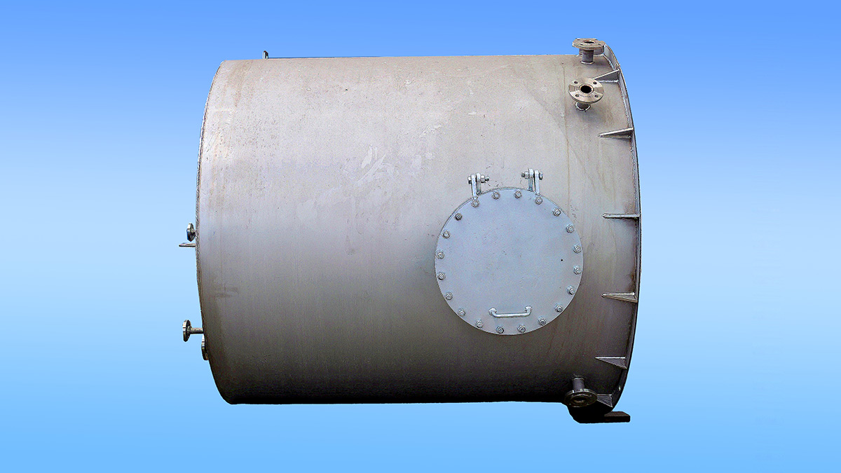 Stainless steel flat bottom storage tank